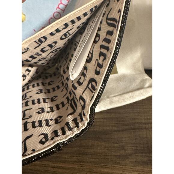 Juicy Couture ~ Liquorice Patent Leather Blk Simply Perfect Double Sided Trifold - Picture 5 of 6